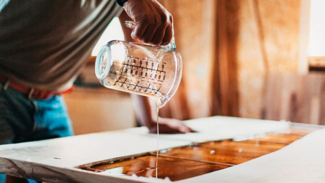 De quoi est faite la résine époxy De quoi est faite la résine époxy ?