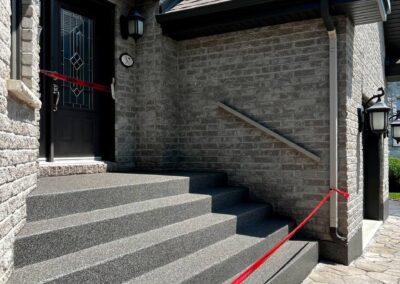 Revêtement de béton extérieur en époxy à Brossard